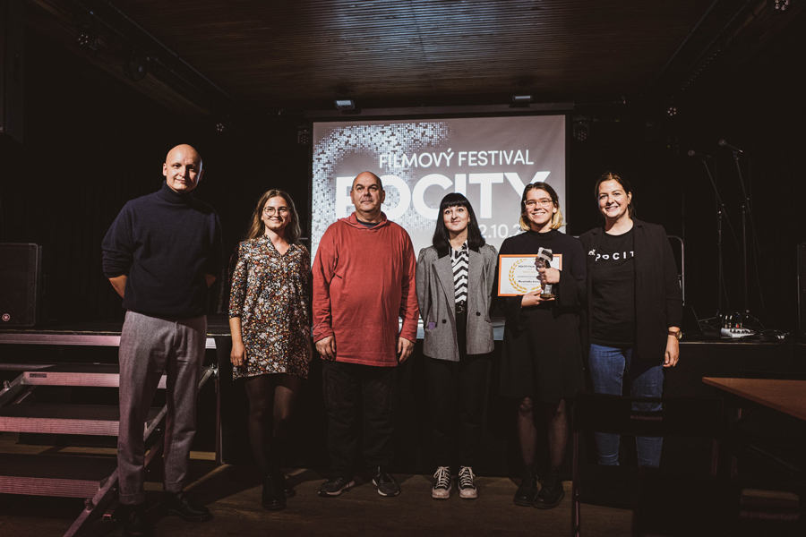 Filmy Na začiatku a Po svadbe ocenené na festivale Pocity — fotografia 1